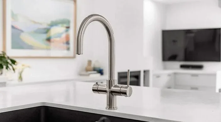 Peppy Taps 4-in-1 boiling-ambient Hero Peppy Taps 4-in-1 boiling-ambient Hero